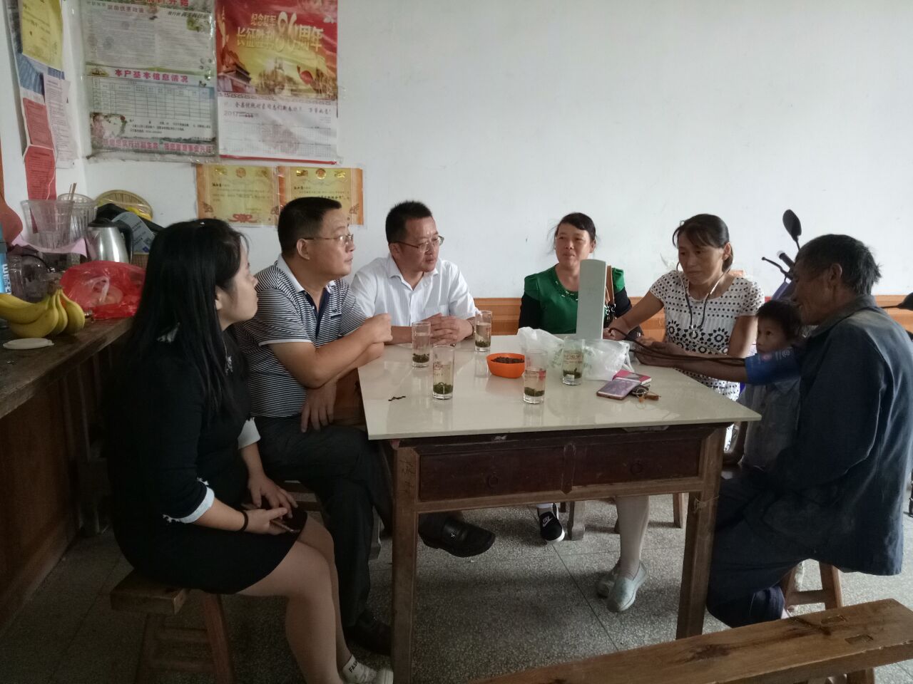 百里镇党委主要负责人到东口村