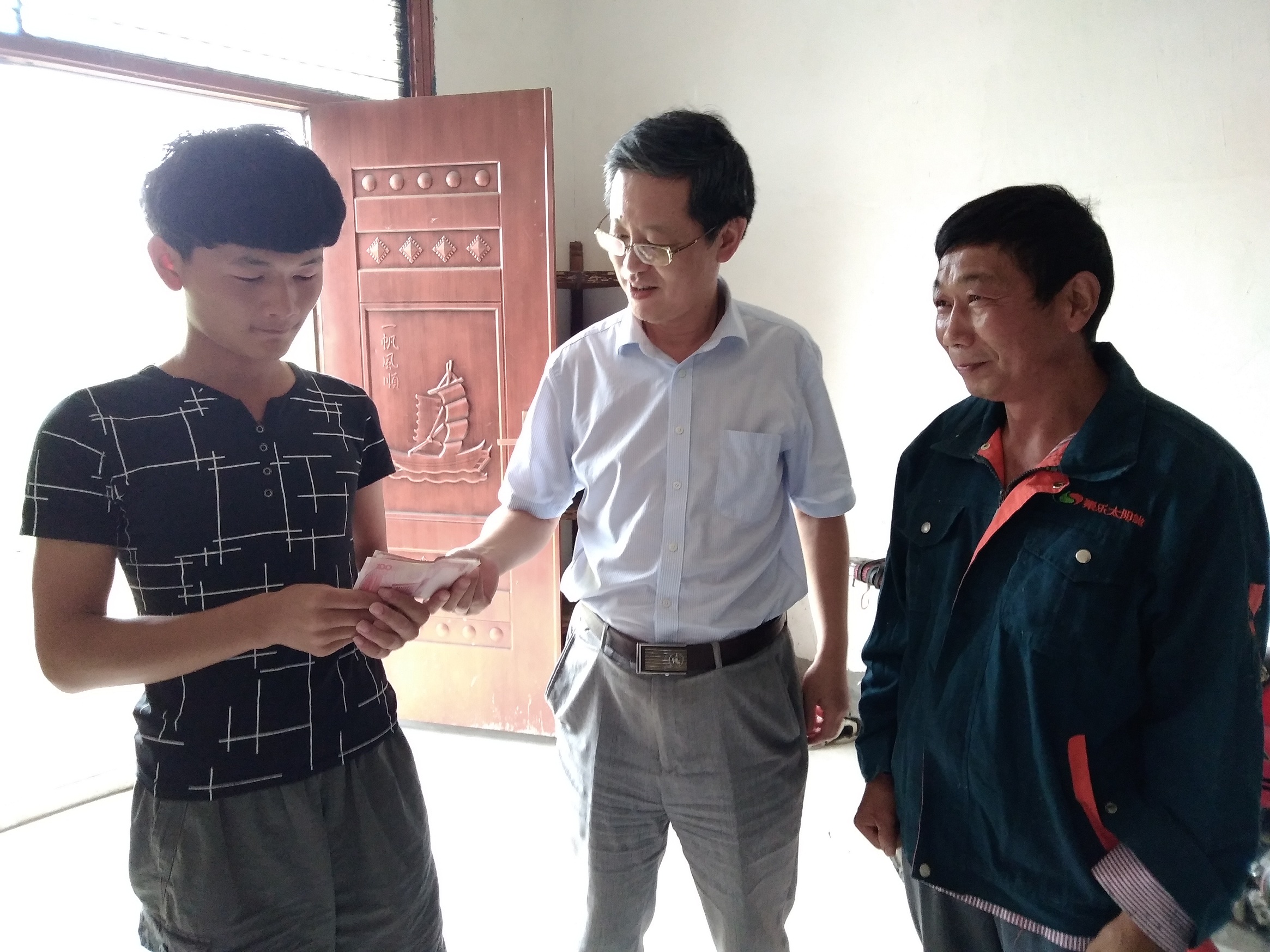 �������Ҧ�۸��ֳ����忴��ƶ