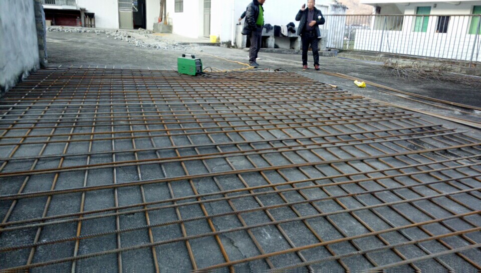 吕河村集体经济茶叶加工厂地面