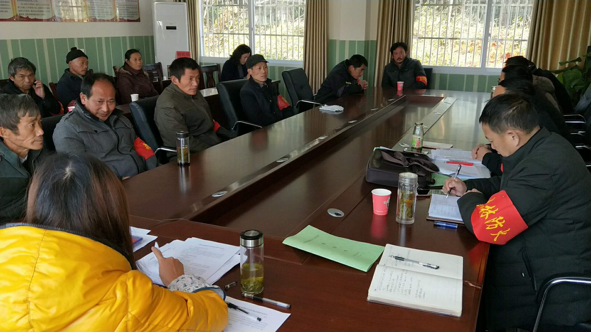 九龙村召开森林防火生态护林员