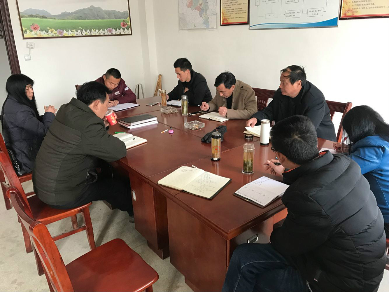 镇查镇长到龙坪开展2017年工作