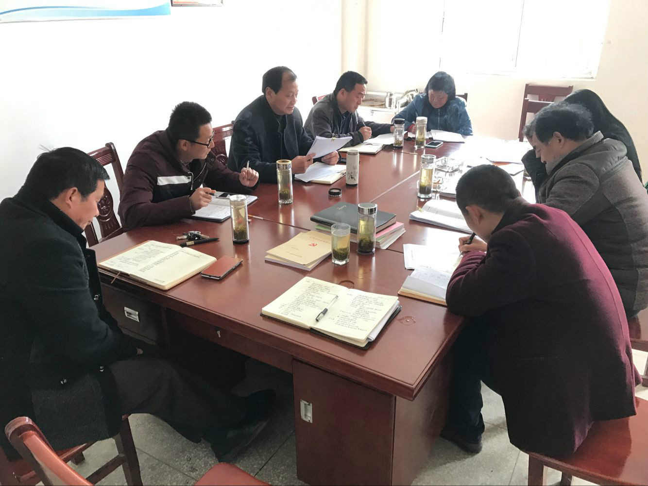 龙坪村两委对2017年扶贫工作进