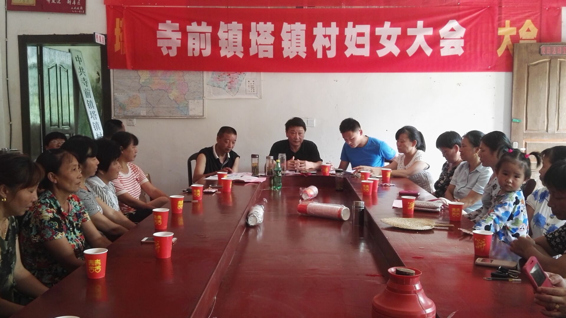 �����¡���ٿ���Ů�������(ͼ