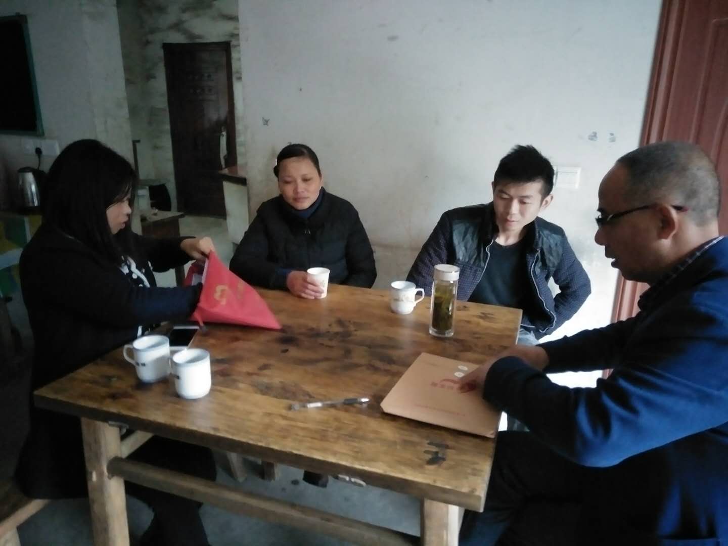 �������ί�뻧�߷�ƶ����