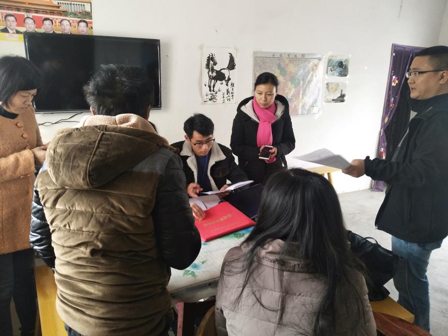 省第三方监测评估小组对我村20