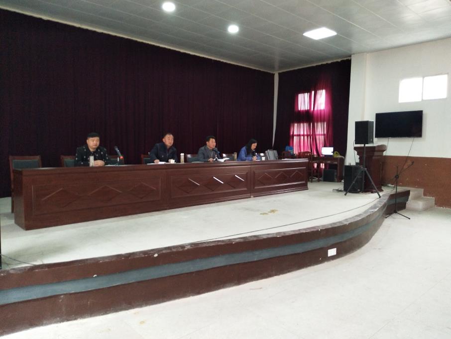 新华村10月26日召开2017年拟脱