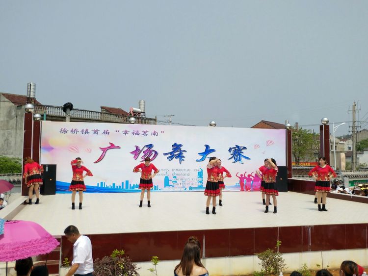 �������Ҹ����ϡ��׽�㳡��